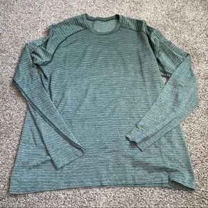 Mens lululemon shirt XL